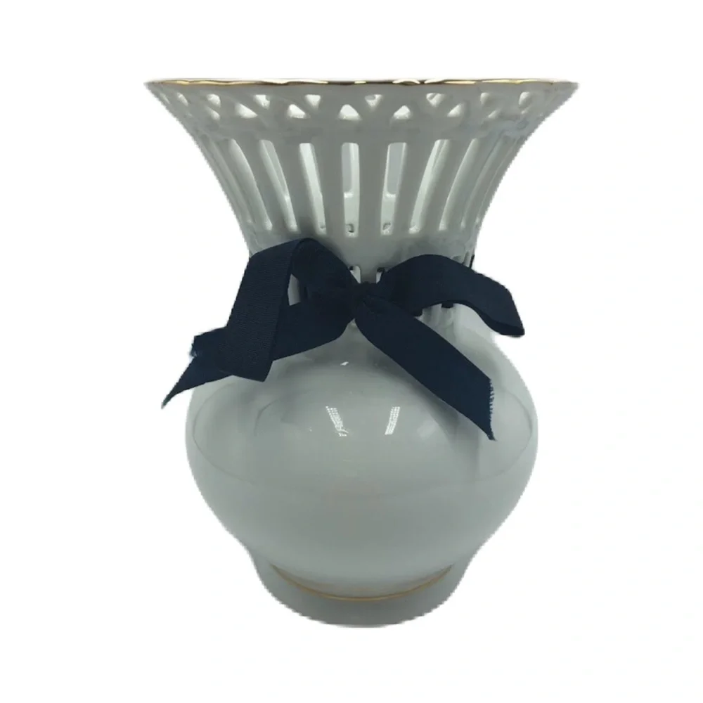 Vintage Formalities by Braun Bros White Lattice Tabletop Indoor Decorative Vase
